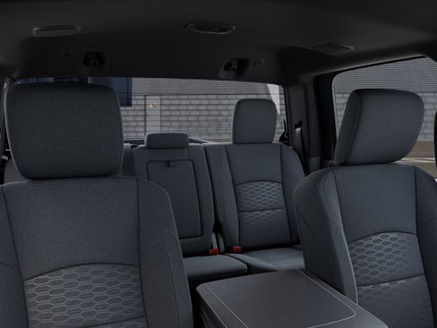New 2026 RAM 3500 Big Horn AWD/4WD image 34