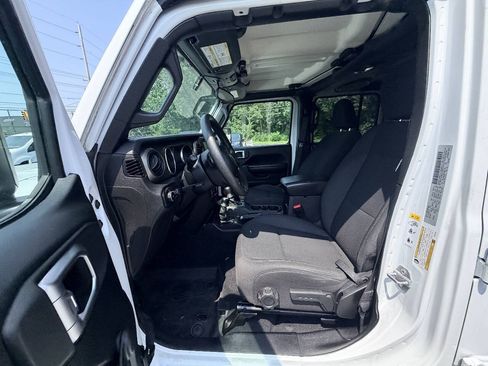 Used 2018 Jeep Wrangler Unlimited Sport AWD/4WD image 58