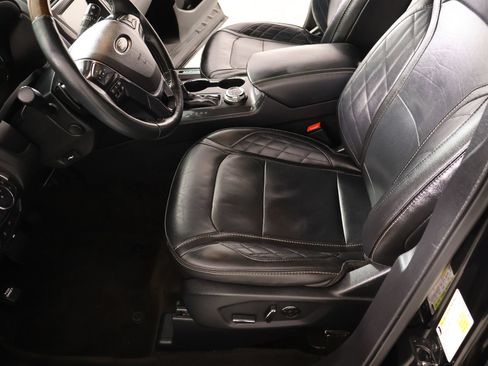 Used 2018 Ford Explorer Platinum AWD/4WD image 12