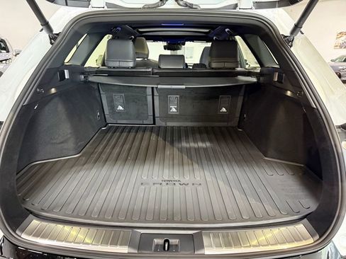 New 2026 Toyota Crown Signia AWD/4WD image 10
