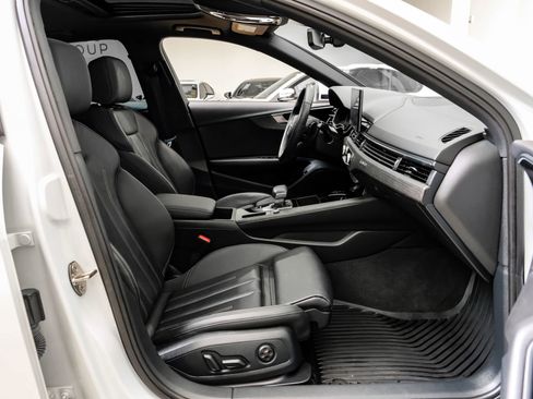 Used 2023 Audi A4 2.0T Premium w/ Convenience Package image 37