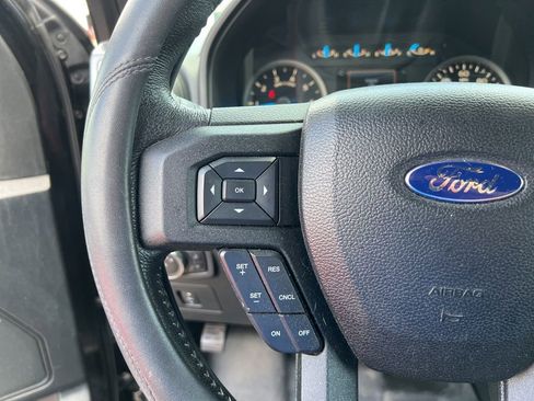 Used 2016 Ford F150 XLT w/ Equipment Group 302A Luxury AWD/4WD image 7