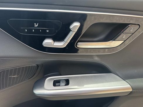 Used 2026 Mercedes-Benz GLC 300 4MATIC image 17