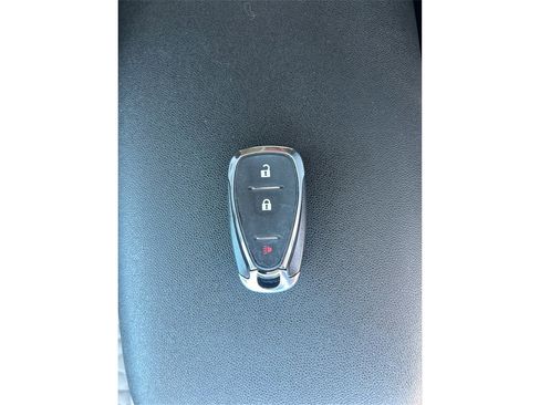 Used 2021 Chevrolet Equinox LT image 26