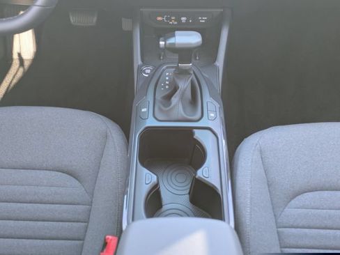 Used 2025 Kia K4 EX FWD image 18