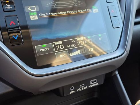 New 2026 Subaru Crosstrek 2.5i Limited AWD/4WD image 32