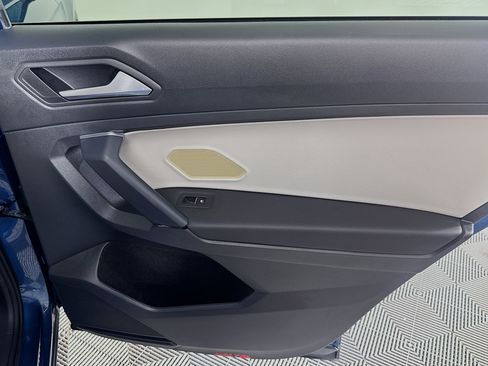 Used 2019 Volkswagen Tiguan SE FWD image 26