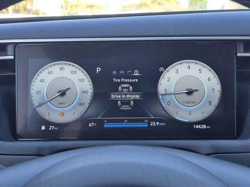 Used 2023 Hyundai Tucson Limited FWD image 35