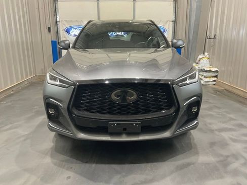 Used 2023 INFINITI QX50 Sport FWD image 2