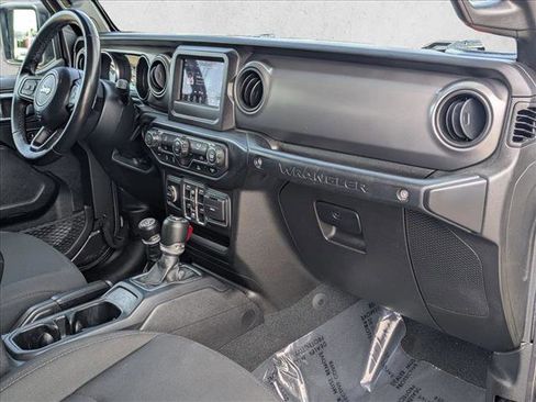 Used 2022 Jeep Wrangler Unlimited Sport image 20