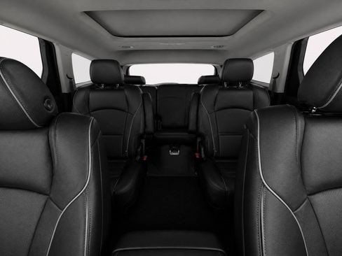 Used 2021 Buick Enclave Avenir w/ Avenir Technology Package FWD image 16