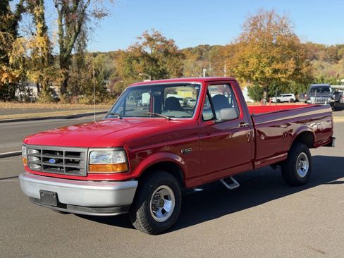 Used 1996 Ford F150 2WD Regular Cab image 2