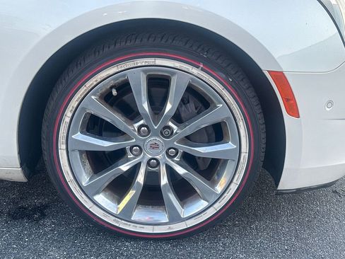 Used 2015 Cadillac XTS Luxury image 12