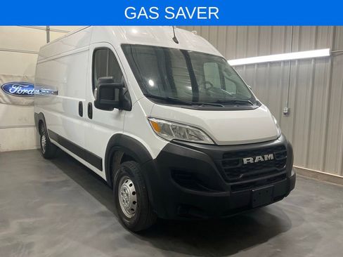 Used 2023 RAM ProMaster 2500 FWD image 2