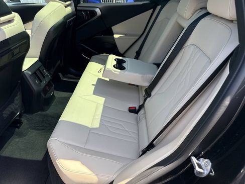 Used 2025 BMW X3 xDrive30i AWD/4WD image 18