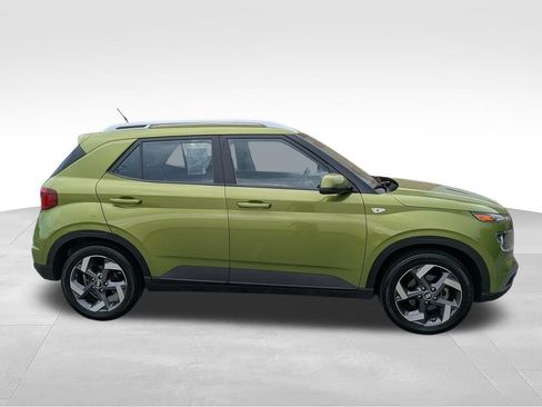 Certified 2023 Hyundai Venue SEL w/ Cargo Package FWD image 12