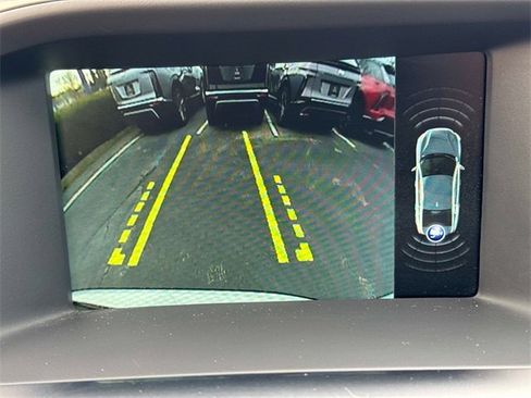 Used 2017 Volvo S60 T5 Inscription Platinum w/ Climate Package image 19