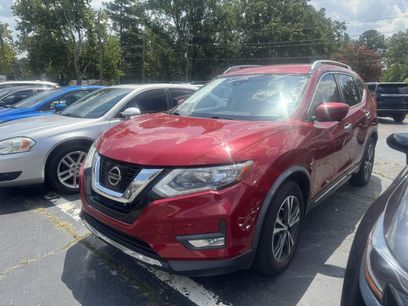 Used 2017 Nissan Rogue SL