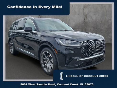 New 2025 Lincoln Aviator 2WD image 1