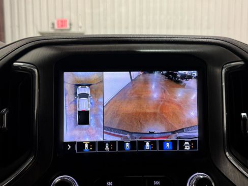 Used 2020 GMC Sierra 2500 Denali w/ Denali Ultimate Package AWD/4WD image 27