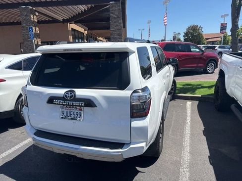 Certified 2023 Toyota 4Runner TRD Off-Road Premium w/ Moonroof Package AWD/4WD image 26