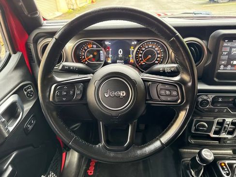 Used 2018 Jeep Wrangler Unlimited Sport S image 18