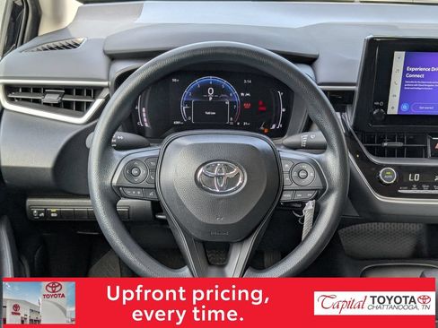 Used 2026 Toyota Corolla LE FWD image 14