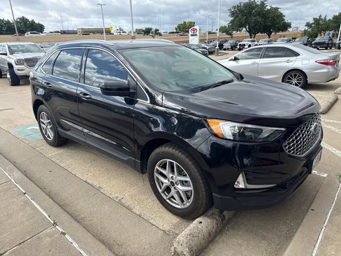 Used 2023 Ford Edge SEL w/ Convenience Package AWD/4WD image 3
