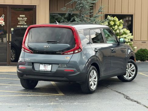 Used 2020 Kia Soul LX FWD image 47