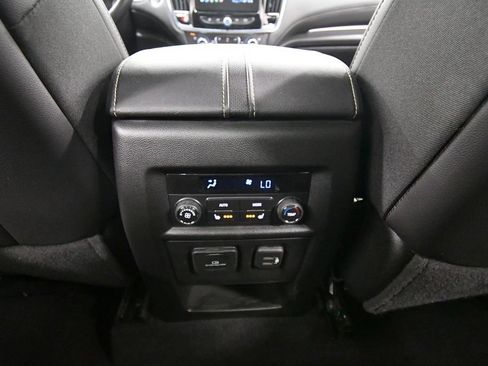 Used 2023 Chevrolet Traverse Premier w/ Redline Edition AWD/4WD image 17