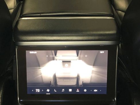 Used 2022 Tesla Model X Long Range image 33
