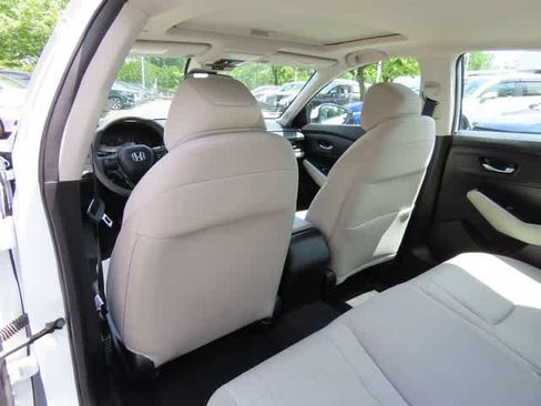 Used 2023 Honda Accord EX image 12