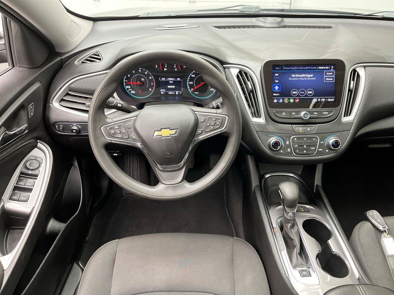 Used 2024 Chevrolet Malibu LT FWD image 13