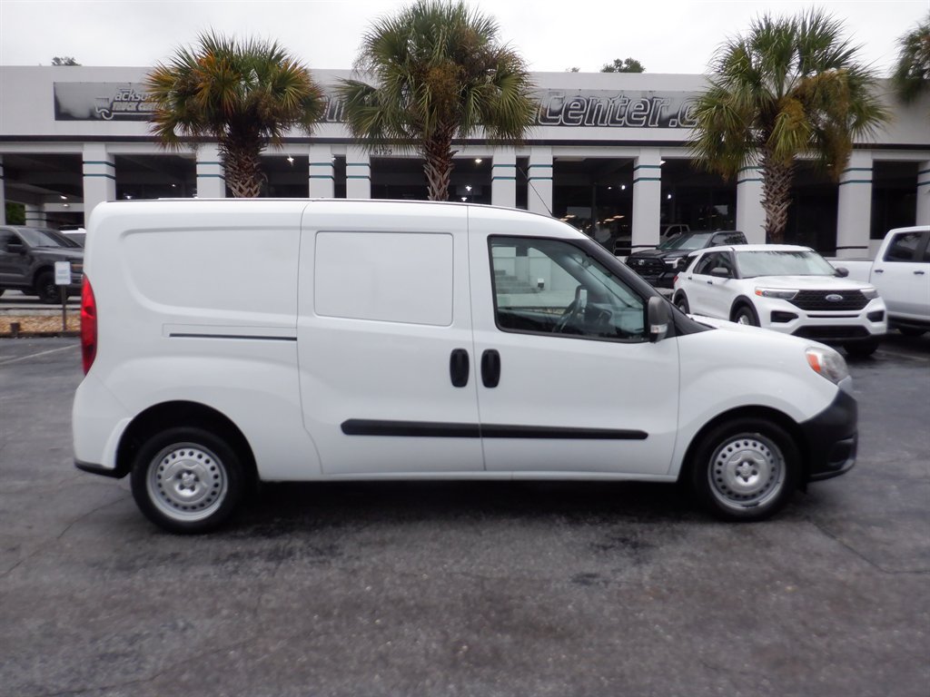 Used 2022 RAM ProMaster City Tradesman FWD image 1