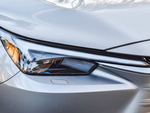 Used 2025 Lexus TX 500h AWD image 8