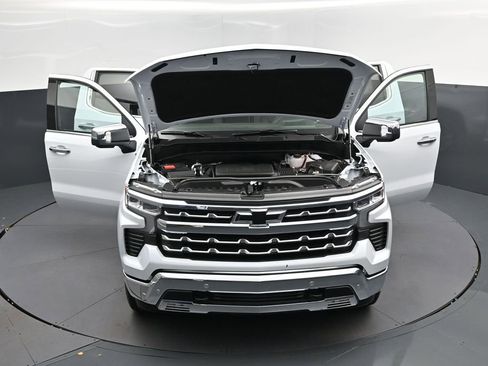 New 2026 Chevrolet Silverado 1500 LTZ w/ LTZ Premium Package AWD/4WD image 57