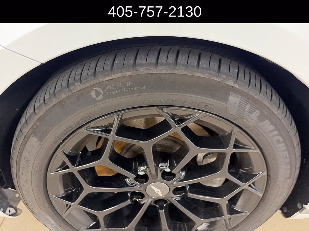 Used 2022 Genesis G80 2.5T w/ Advanced Package RWD image 2