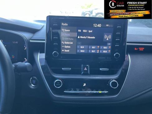 Used 2021 Toyota Corolla XSE FWD image 18