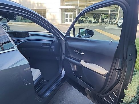 Certified 2020 Lexus UX 200 w/ Premium Package FWD image 20