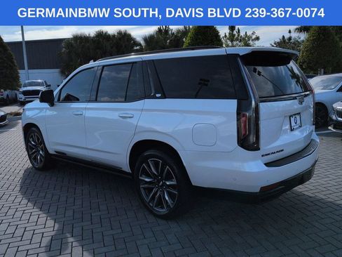 Used 2022 Cadillac Escalade Sport Platinum AWD/4WD image 7