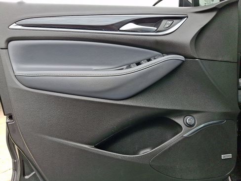 Used 2023 Buick Enclave Essence w/ Experience Buick Package image 14