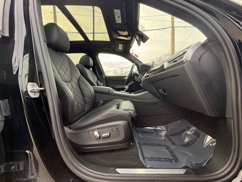 Used 2023 BMW X5 xDrive40i w/ Premium Package image 13