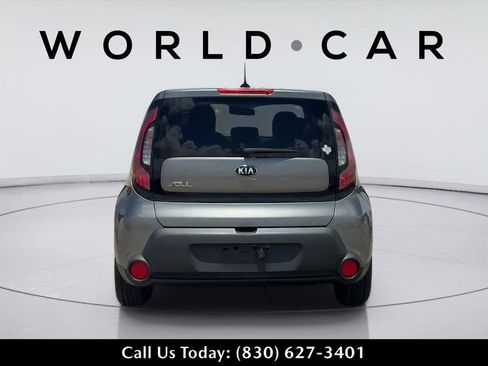 Used 2016 Kia Soul FWD image 6