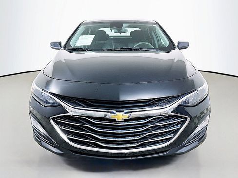 Used 2023 Chevrolet Malibu LT FWD image 2