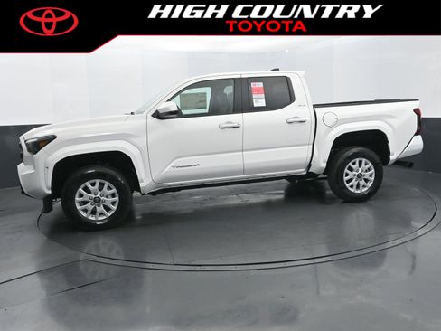 New 2026 Toyota Tacoma SR5 RWD image 2