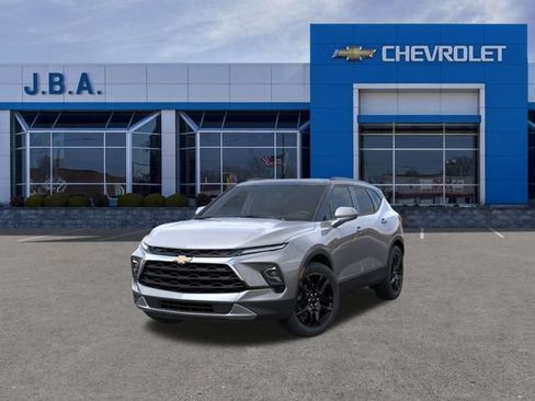 New 2026 Chevrolet Blazer LT w/ Convenience Package FWD image 8