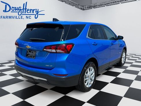 Used 2024 Chevrolet Equinox LT AWD/4WD image 5