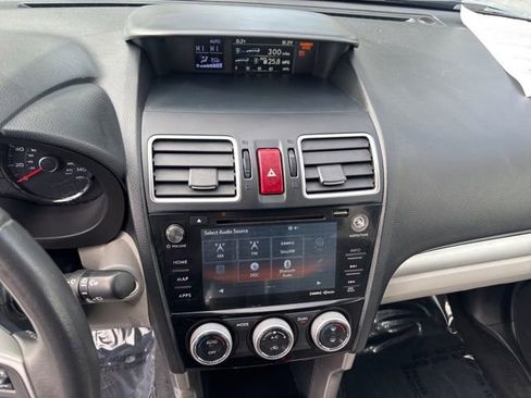 Used 2016 Subaru Forester 2.5i Touring w/ Eyesight & Navigation System AWD/4WD image 17