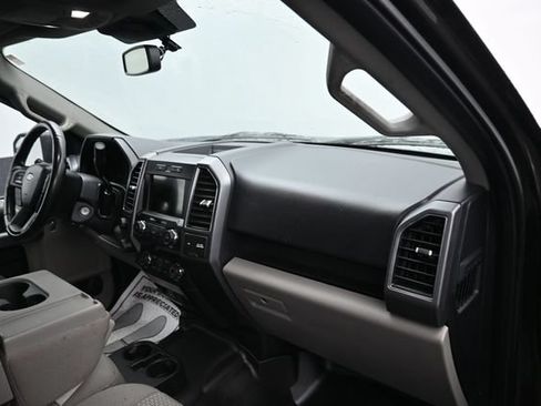 Used 2019 Ford F150 XLT w/ Equipment Group 302A Luxury AWD/4WD image 8