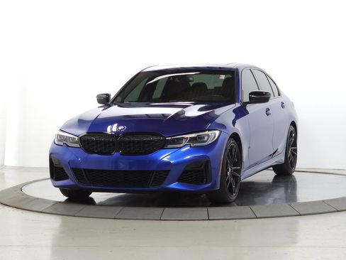 Used 2022 BMW M340i xDrive w/ Driving Assistance Package AWD/4WD image 4
